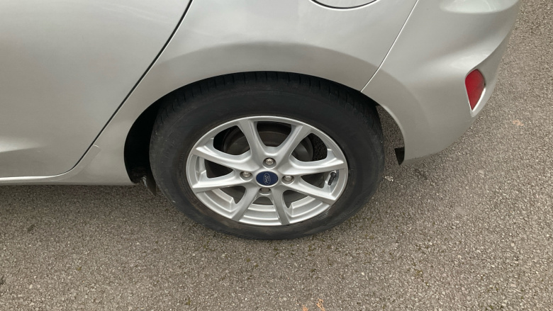 Ford Fiesta 1.1 Zetec 5dr Petrol Hatchback